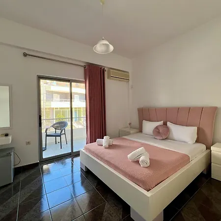 Oxhaku Sarandë